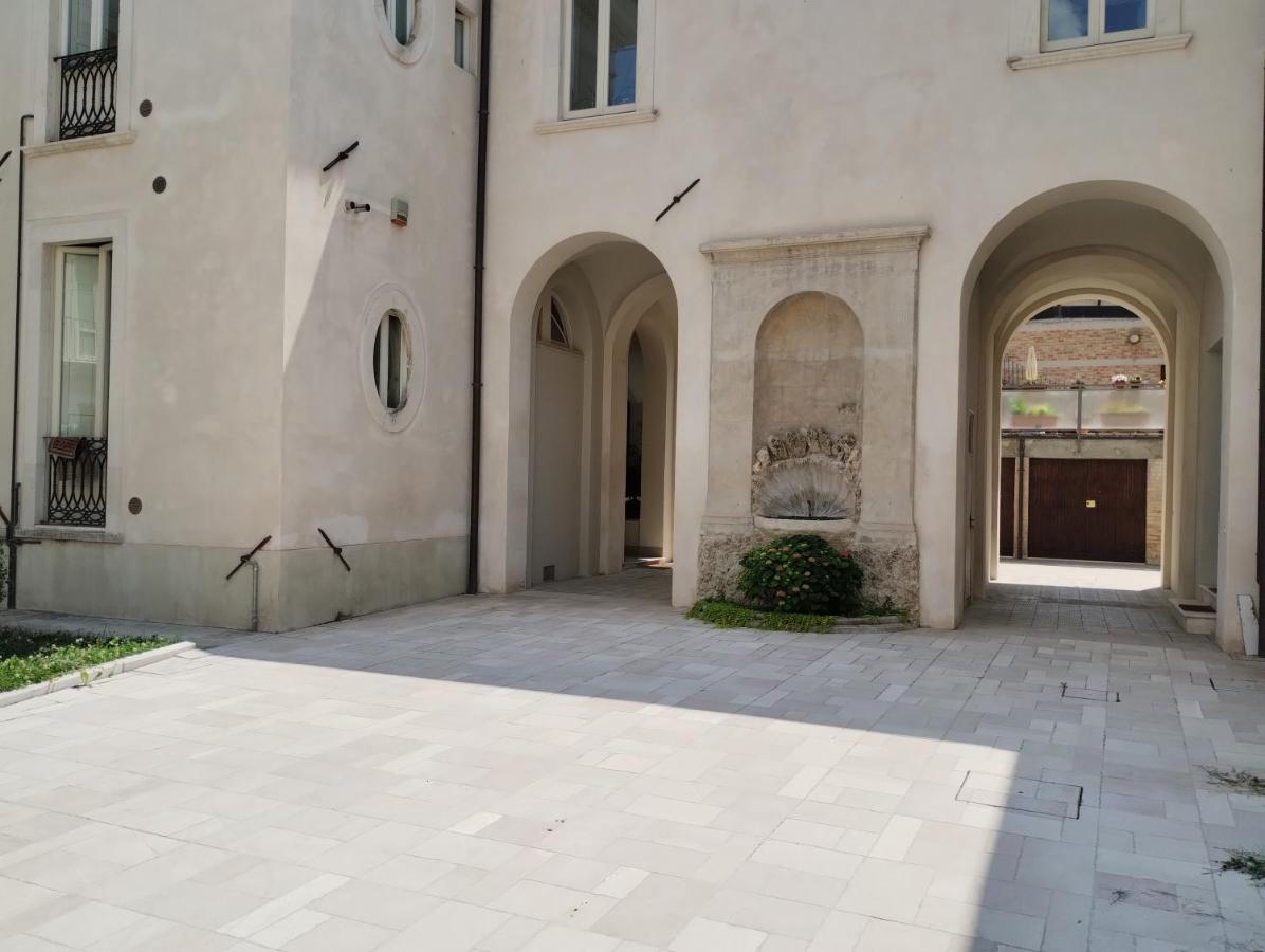Garibaldi Apartment
